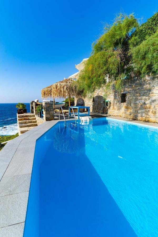 Penzion Ikarian Endless Blue Kouniadi Exteriér fotografie